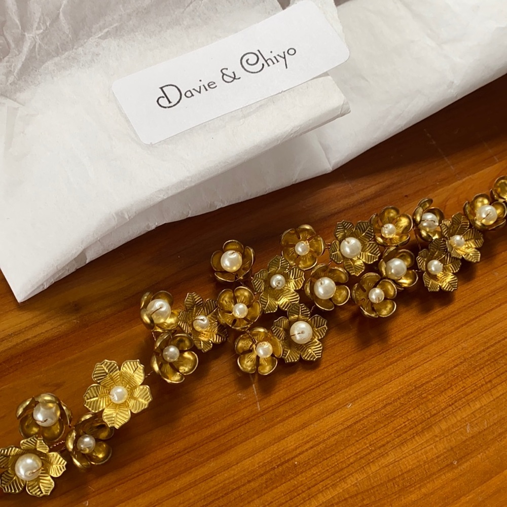 COPY - DavieandChiyo Nwot gold pearl ivory bridal belt